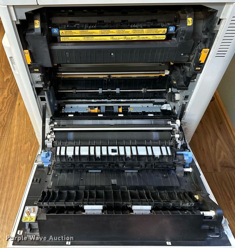 image for item OC9208 Kyocera TASKalfa 205c copy machine