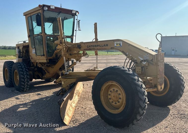 image for item OC9364 1985 Caterpillar 140G  motor grader