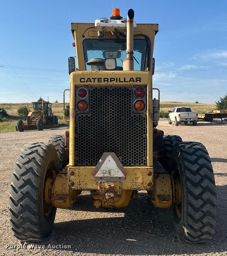 image for item OC9364 1985 Caterpillar 140G  motor grader