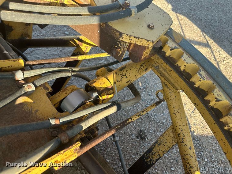 image for item OC9364 1985 Caterpillar 140G  motor grader