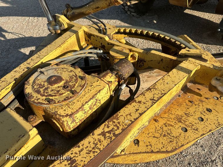 image for item OC9364 1985 Caterpillar 140G  motor grader