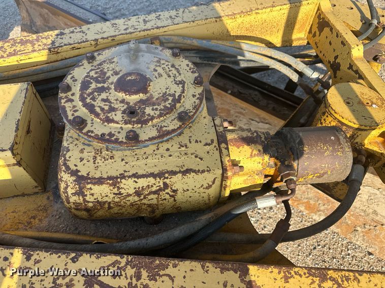 image for item OC9364 1985 Caterpillar 140G  motor grader