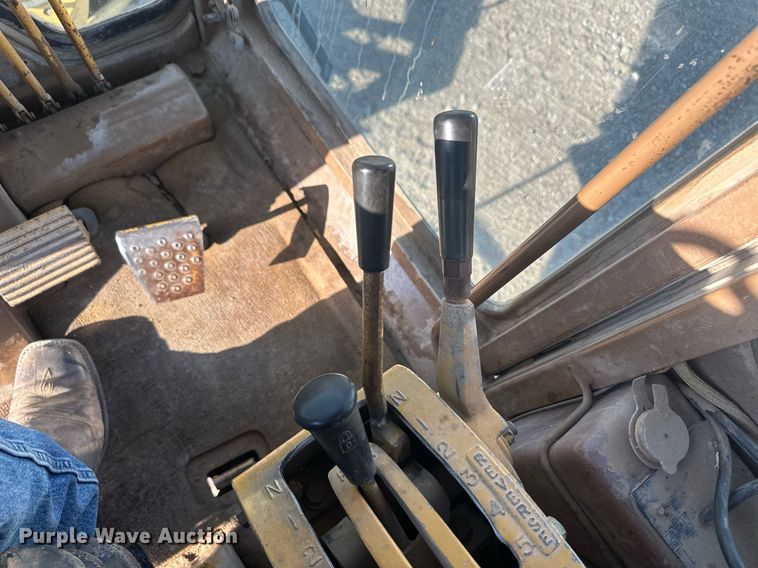 image for item OC9364 1985 Caterpillar 140G  motor grader