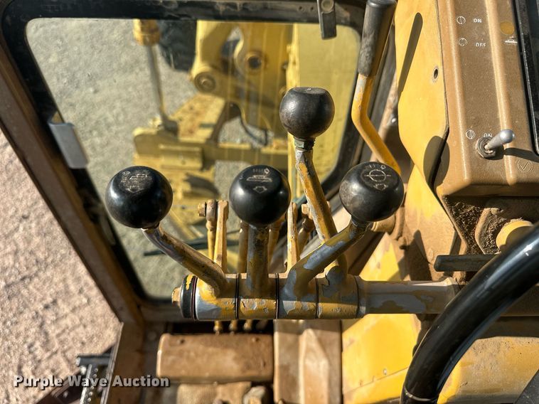 image for item OC9364 1985 Caterpillar 140G  motor grader