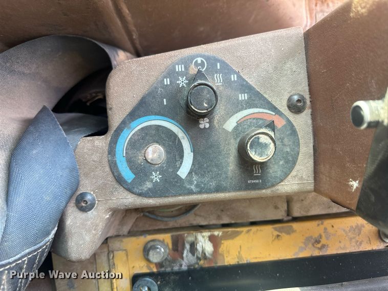 image for item OC9364 1985 Caterpillar 140G  motor grader