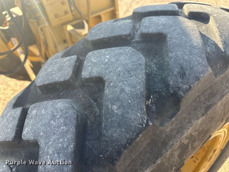 image for item OC9364 1985 Caterpillar 140G  motor grader