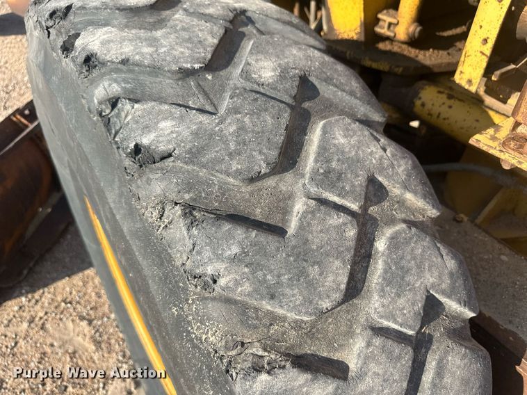 image for item OC9364 1985 Caterpillar 140G  motor grader