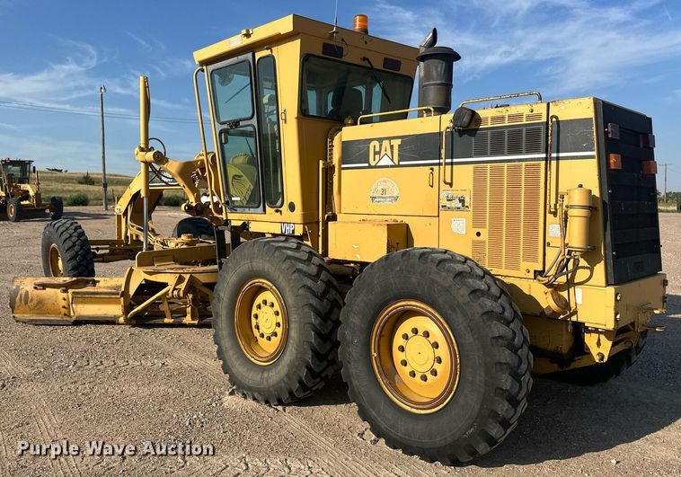 image for item OC9365 1997 Caterpillar 140H VHP  motor grader