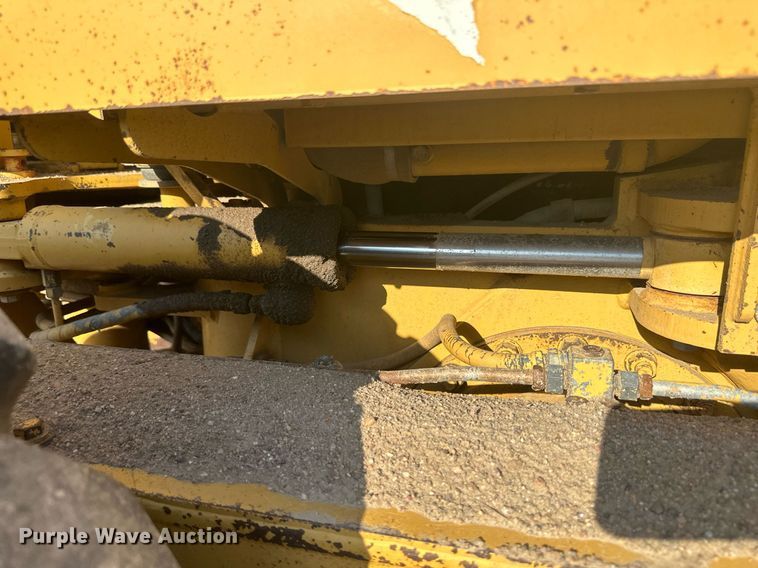 image for item OC9365 1997 Caterpillar 140H VHP  motor grader