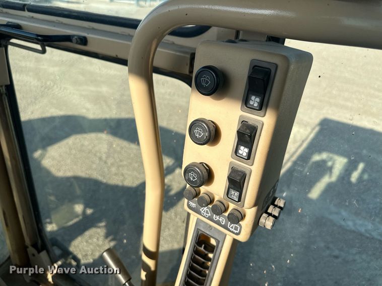 image for item OC9365 1997 Caterpillar 140H VHP  motor grader