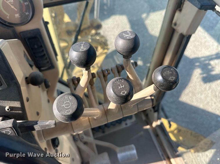 image for item OC9365 1997 Caterpillar 140H VHP  motor grader