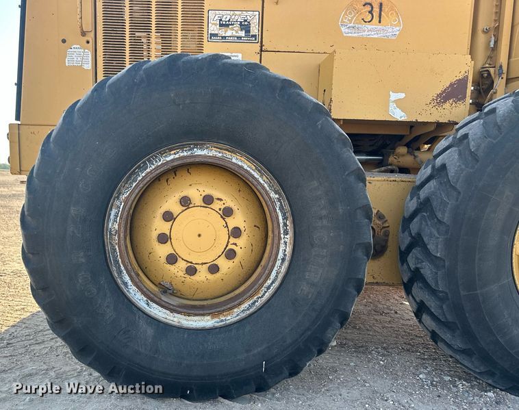 image for item OC9365 1997 Caterpillar 140H VHP  motor grader