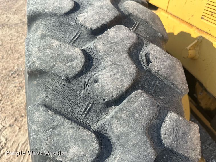 image for item OC9365 1997 Caterpillar 140H VHP  motor grader