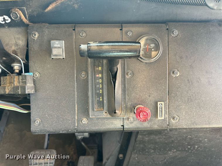 image for item OC9426 1999 Blue Bird  school bus