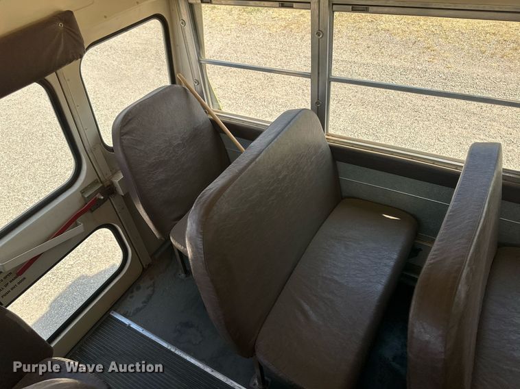 image for item OC9426 1999 Blue Bird  school bus