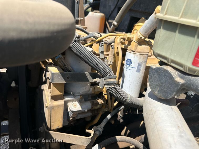 image for item OC9426 1999 Blue Bird  school bus