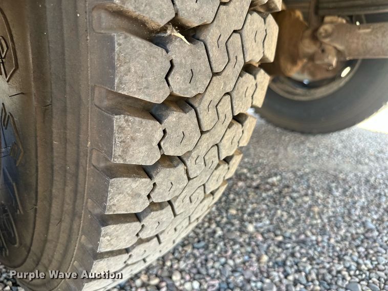 image for item OC9426 1999 Blue Bird  school bus