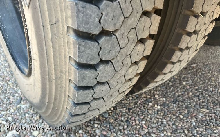 image for item OC9426 1999 Blue Bird  school bus