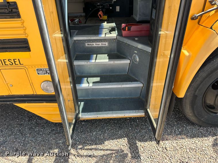 image for item OC9427 1999 Blue Bird  school bus