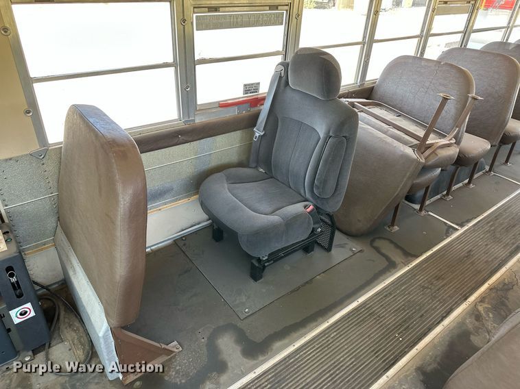 image for item OC9427 1999 Blue Bird  school bus