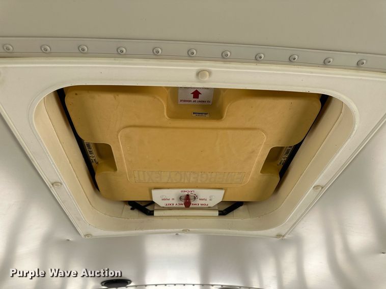 image for item OC9427 1999 Blue Bird  school bus