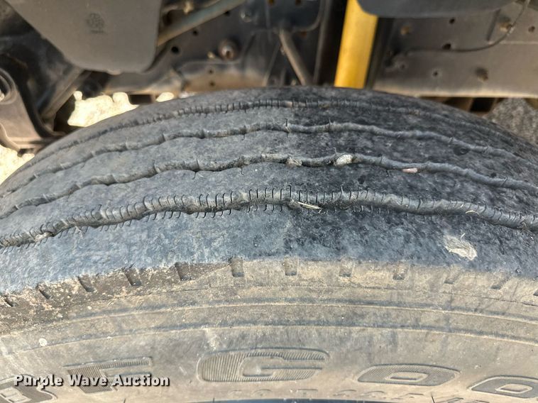 image for item OC9427 1999 Blue Bird  school bus