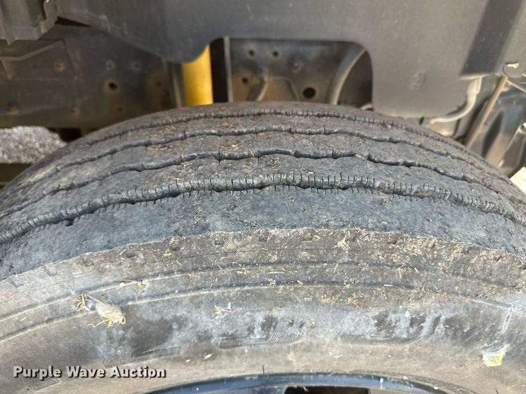 image for item OC9427 1999 Blue Bird  school bus