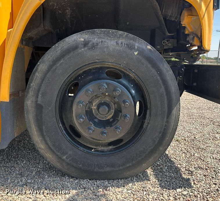 image for item OC9427 1999 Blue Bird  school bus