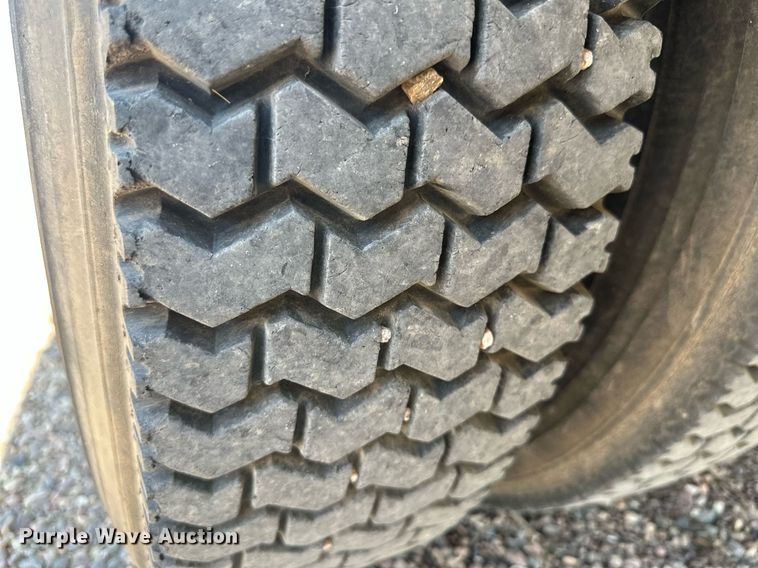 image for item OC9427 1999 Blue Bird  school bus