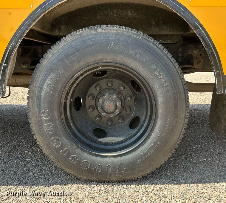 image for item OC9427 1999 Blue Bird  school bus