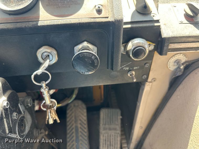 image for item OC9428 1998 Blue Bird  school bus