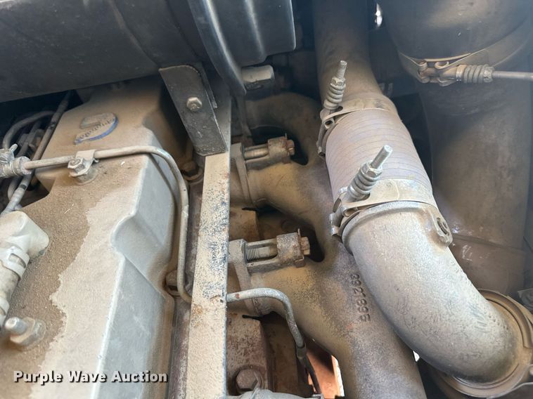 image for item OC9428 1998 Blue Bird  school bus