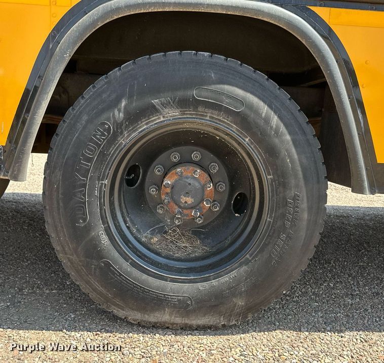 image for item OC9428 1998 Blue Bird  school bus