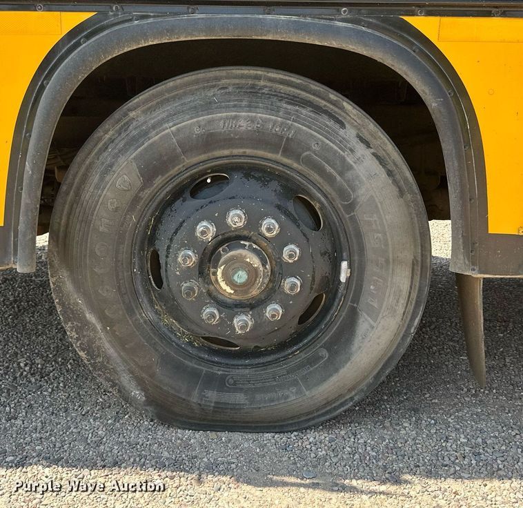 image for item OC9428 1998 Blue Bird  school bus