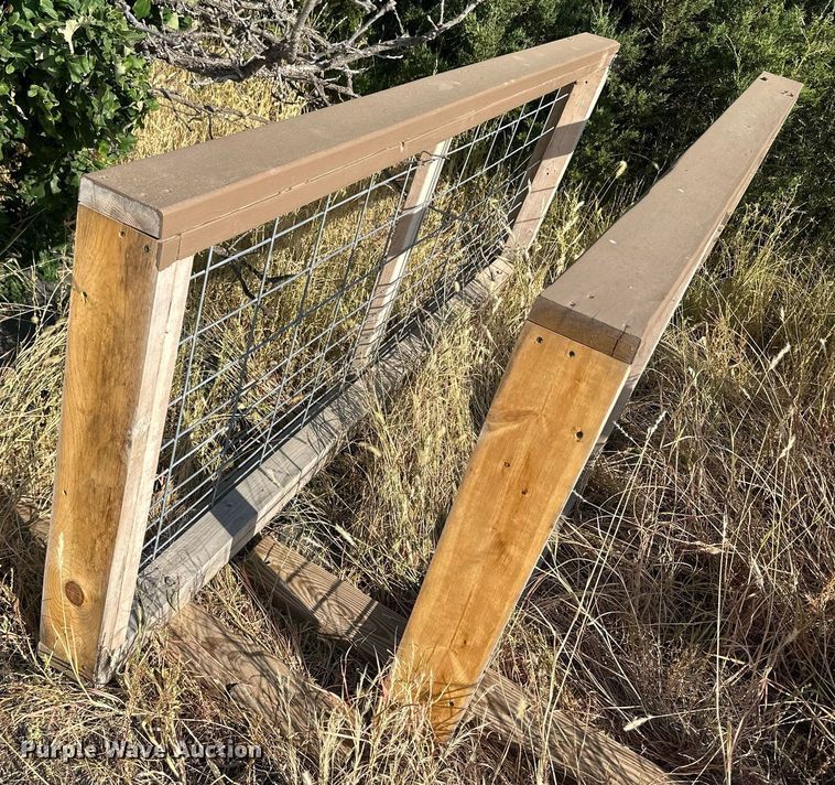 image for item OC9462 Fencing