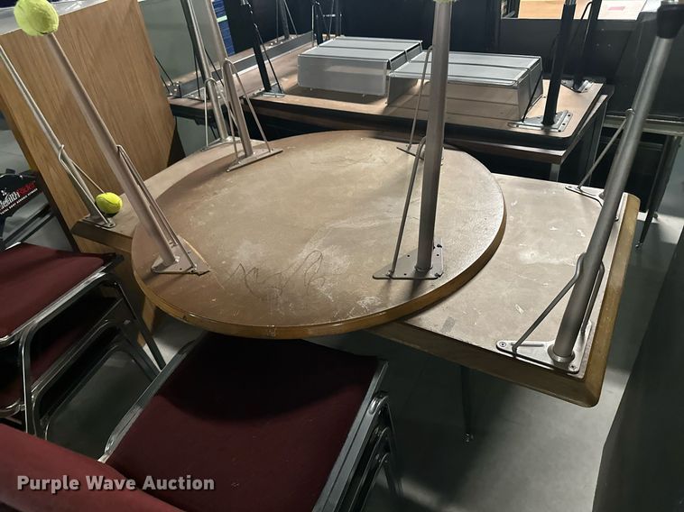 image for item OC9466 Furniture