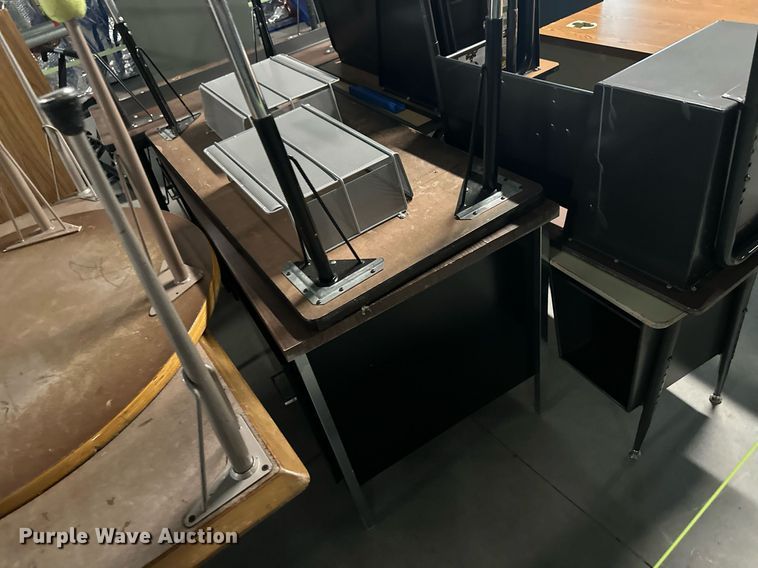 image for item OC9466 Furniture