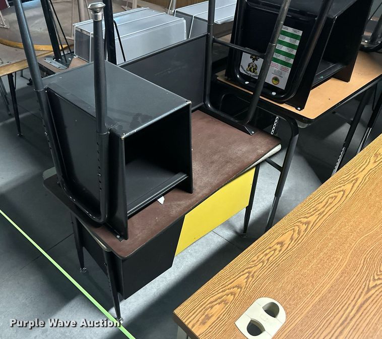 image for item OC9466 Furniture