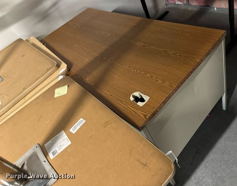 image for item OC9469 Furniture