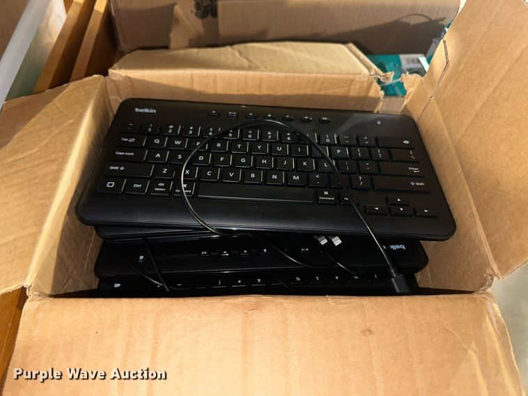 image for item OC9470 Office supplies