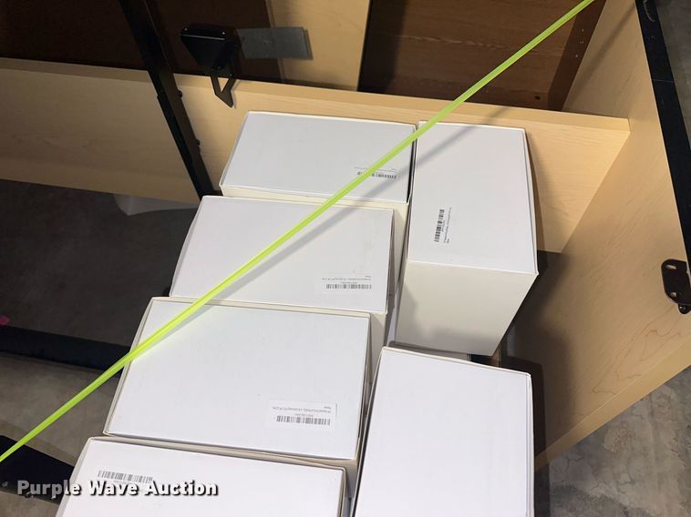 image for item OC9470 Office supplies