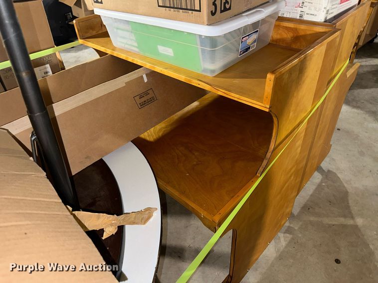 image for item OC9470 Office supplies