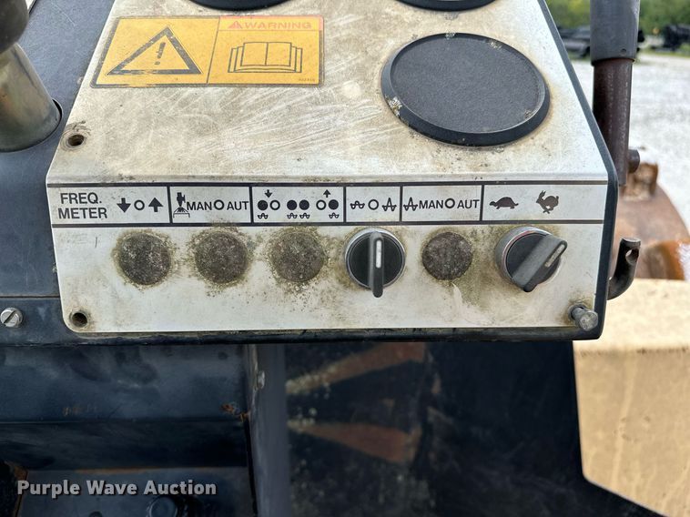 image for item OG9162 1996 Dynapac  CA251 single drum roller