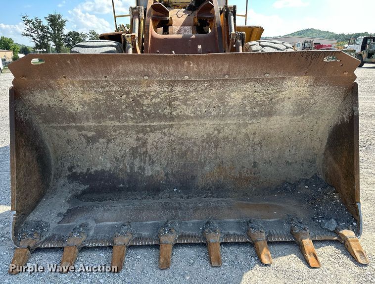 image for item OG9163 1972 Caterpillar  966C wheel loader