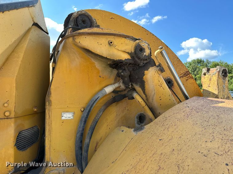 image for item OG9163 1972 Caterpillar  966C wheel loader