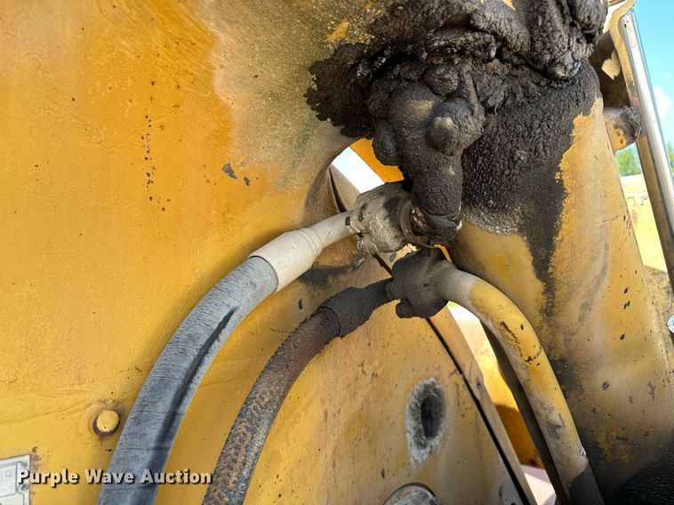 image for item OG9163 1972 Caterpillar  966C wheel loader