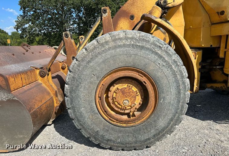 image for item OG9163 1972 Caterpillar  966C wheel loader