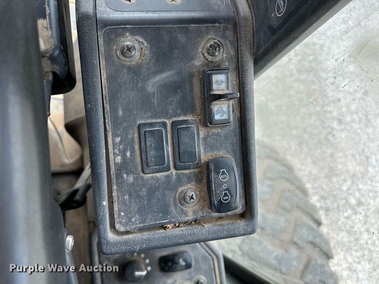 image for item OG9165 2012 John Deere 770 GP motor grader