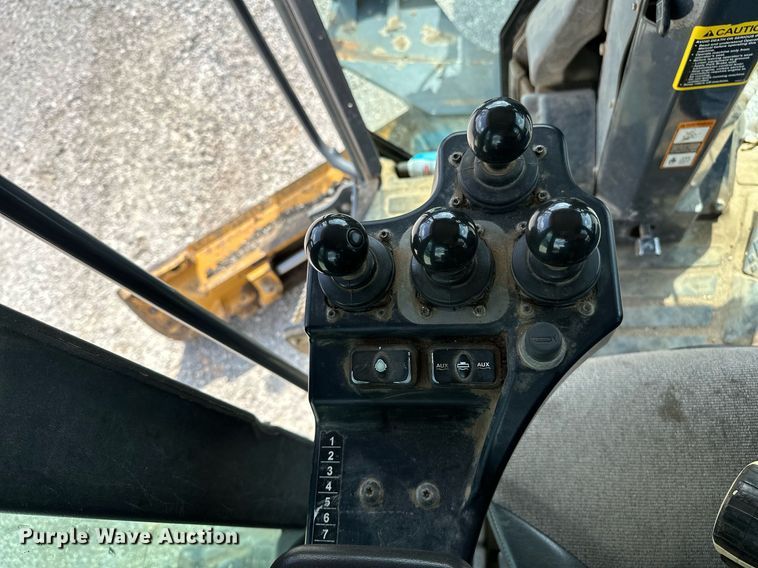 image for item OG9165 2012 John Deere 770 GP motor grader