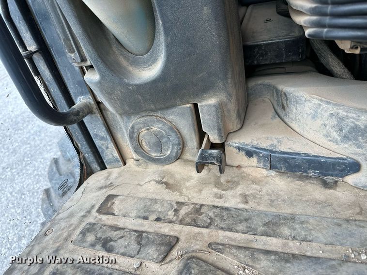 image for item OG9165 2012 John Deere 770 GP motor grader